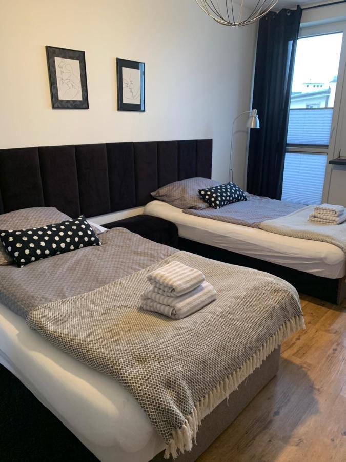 Brzezno Plaza Apartment Гданск Екстериор снимка