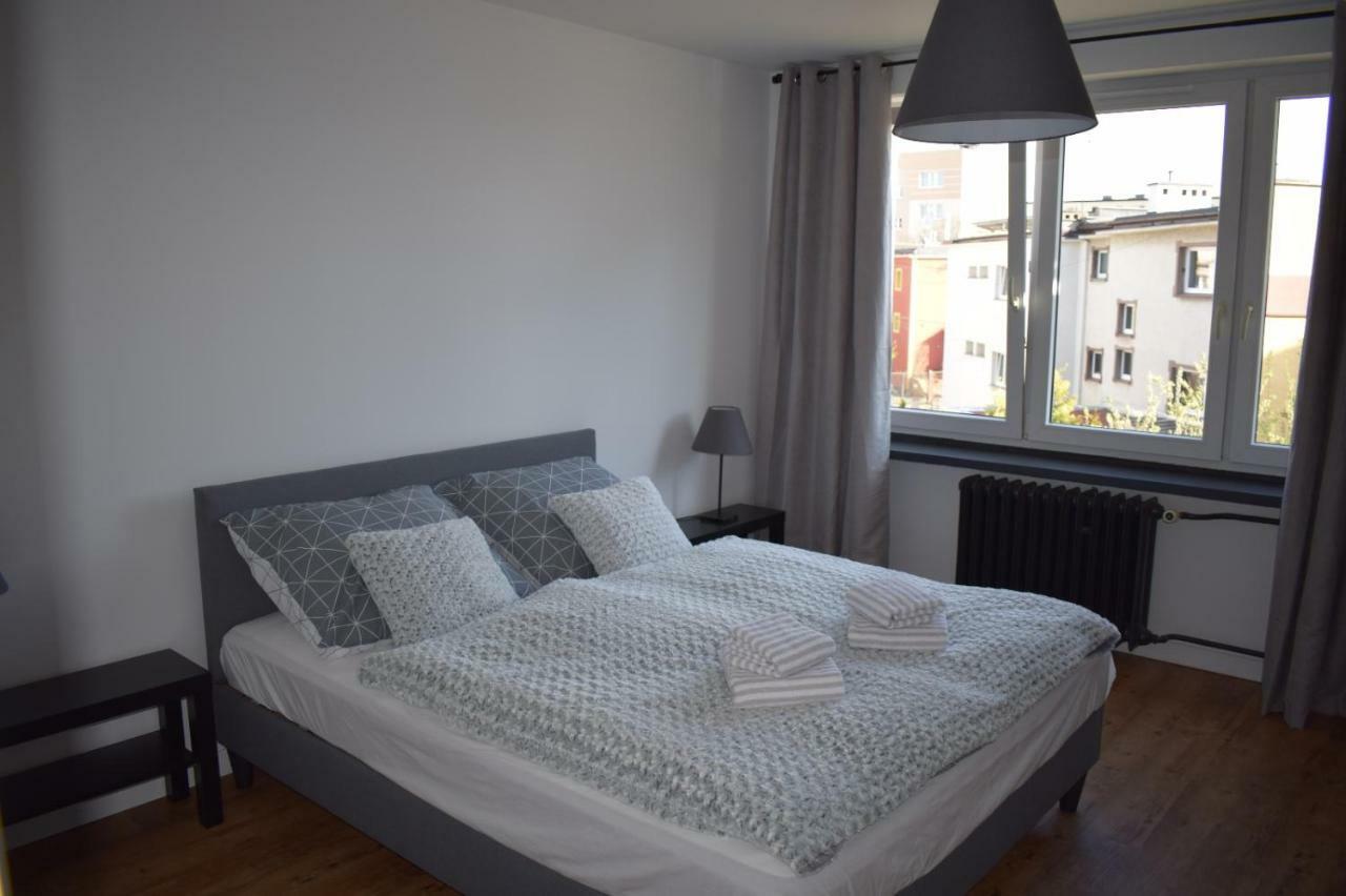 Brzezno Plaza Apartment Гданск Екстериор снимка